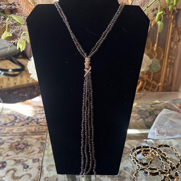 Jewelry - Necklace Elegant Black Beaded Necklace